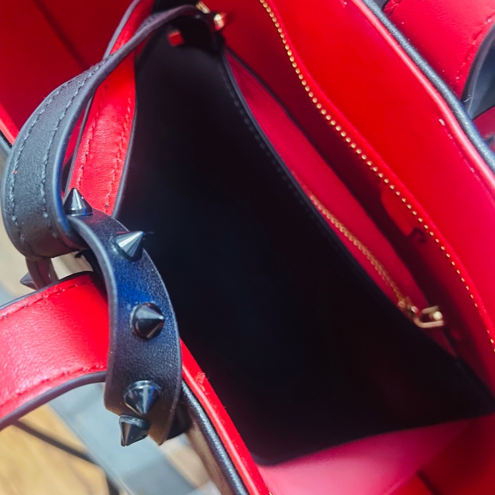 โฅ๏ธ๐Stylish Black and Red Women's Tote Bag - Picture 9 of 13